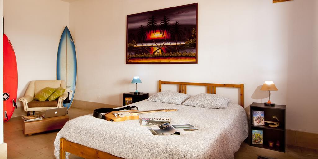 Hotel Alentejo Pig Dog Surf Camp à Palhota Extérieur photo